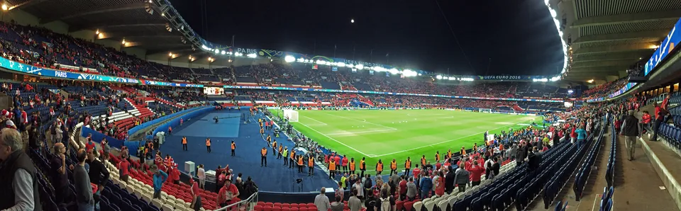 Parc des Princes, Paris · 2016